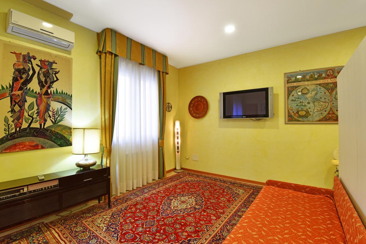 Hotel Villa Olga กาออร์เล ภายนอก รูปภาพ